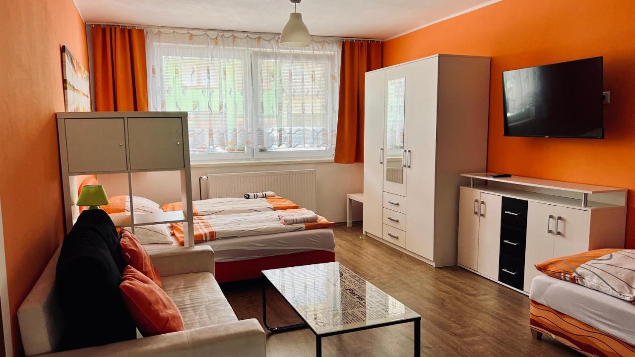 Ubytovani Lednice Zewnętrze zdjęcie